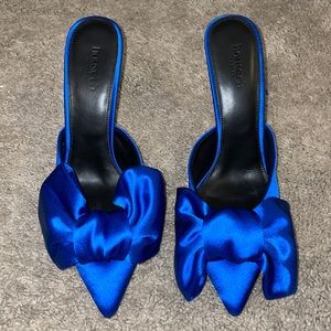 House of CB heeled Mule w/bow!